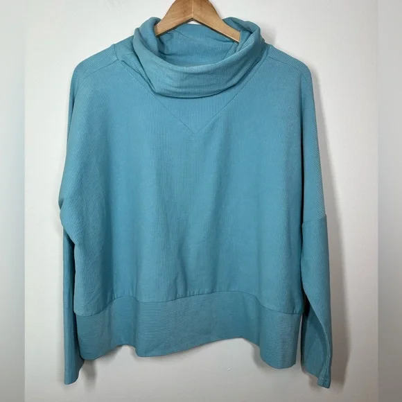 Tuckernuck Blue Ribbed Rollins Funnel Neck Sweater Medium - Picture 2 of 8